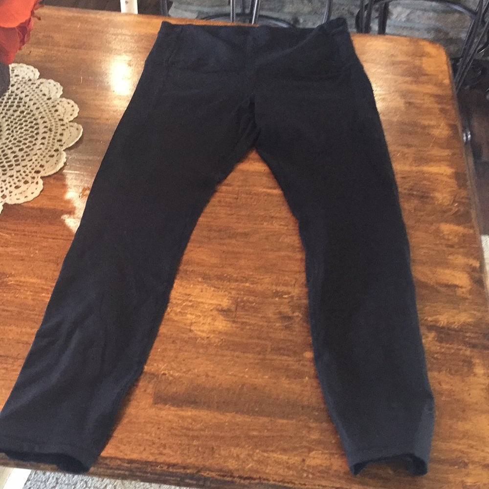 Gently used leggings with cute calf detail